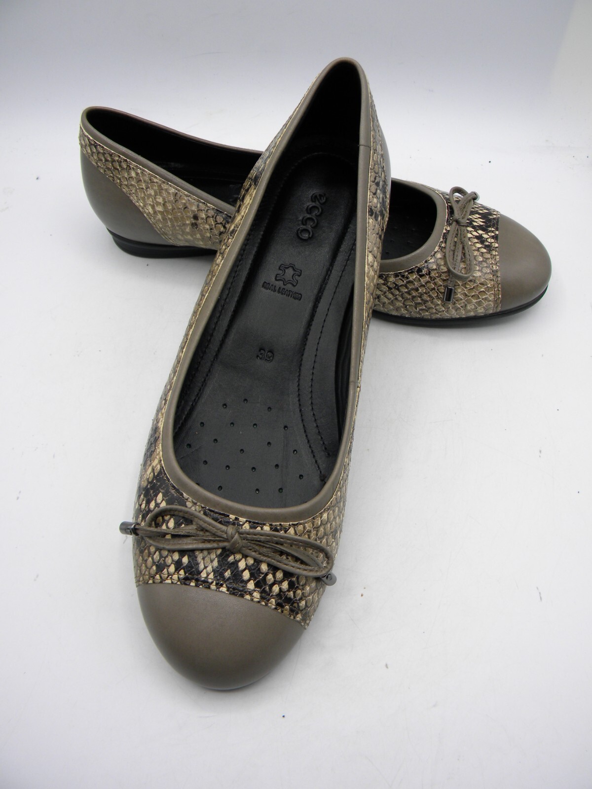 ECCO Touch Ballerina Snake Print Leather & Sage Cap Toe Ballet Flat Sz 39 NEW