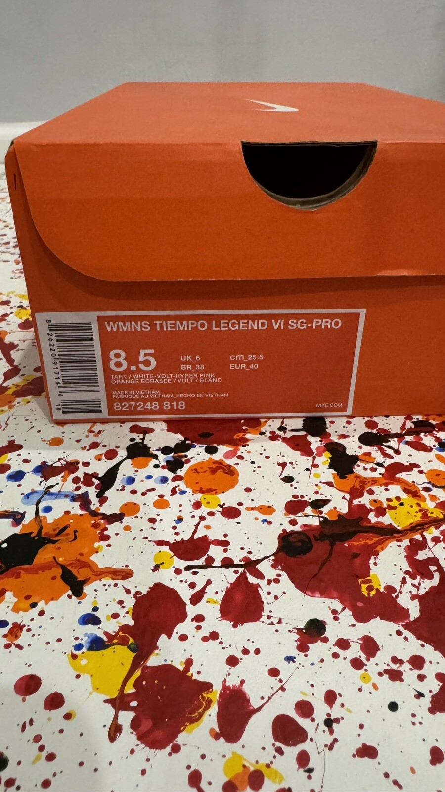 NIKE WOMENS TIEMPO LEGEND VI ORANGE VOLT SG-PRO SZ 8.5 827248-818