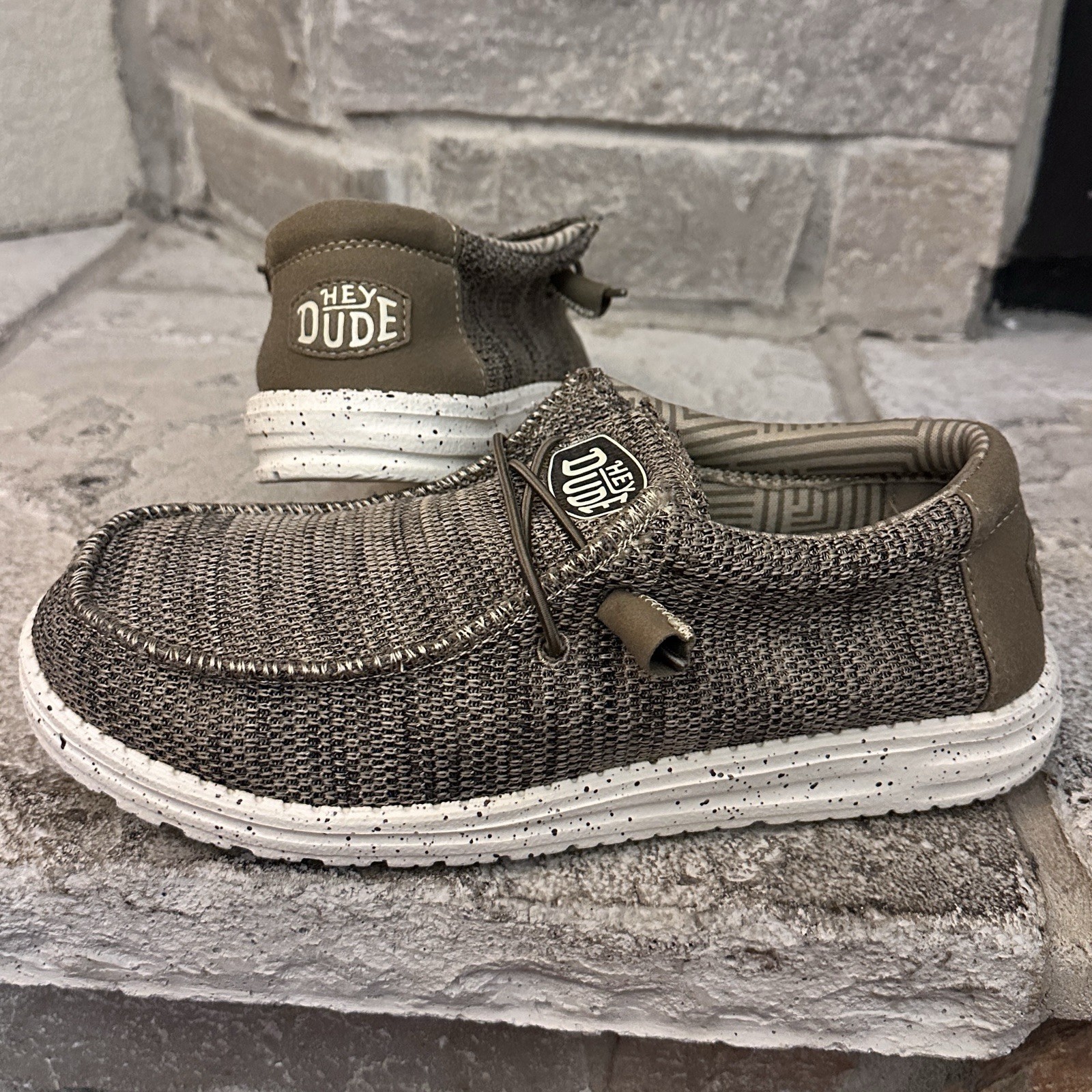 New Hey Dude Wally Sox Brown Boat Deck Loafers Shoes 8 Men / 10 Women 41 EU