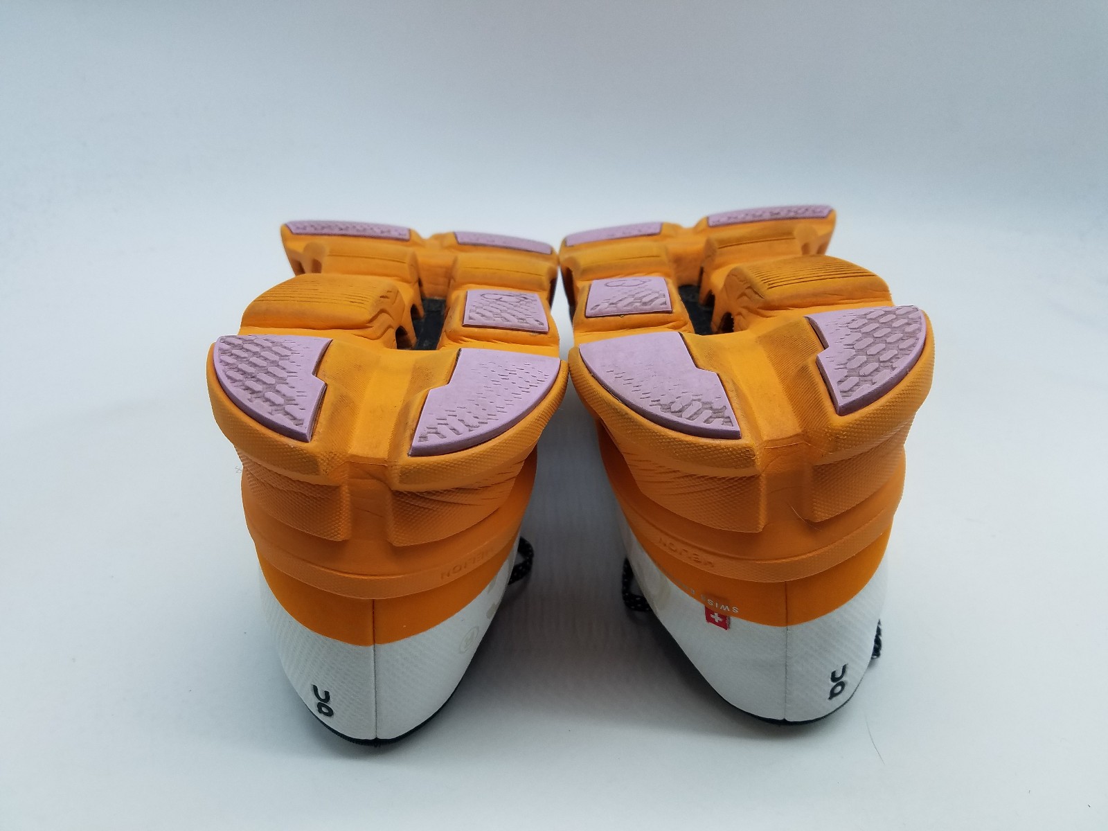 On Cloudmonster Swiss Engineering Women’s Size 11 Running Shoes *See description