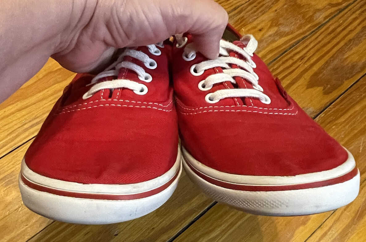 Vans Off the Wall Classic Sneakers Red Women’s Size 8.5, Men’s 7