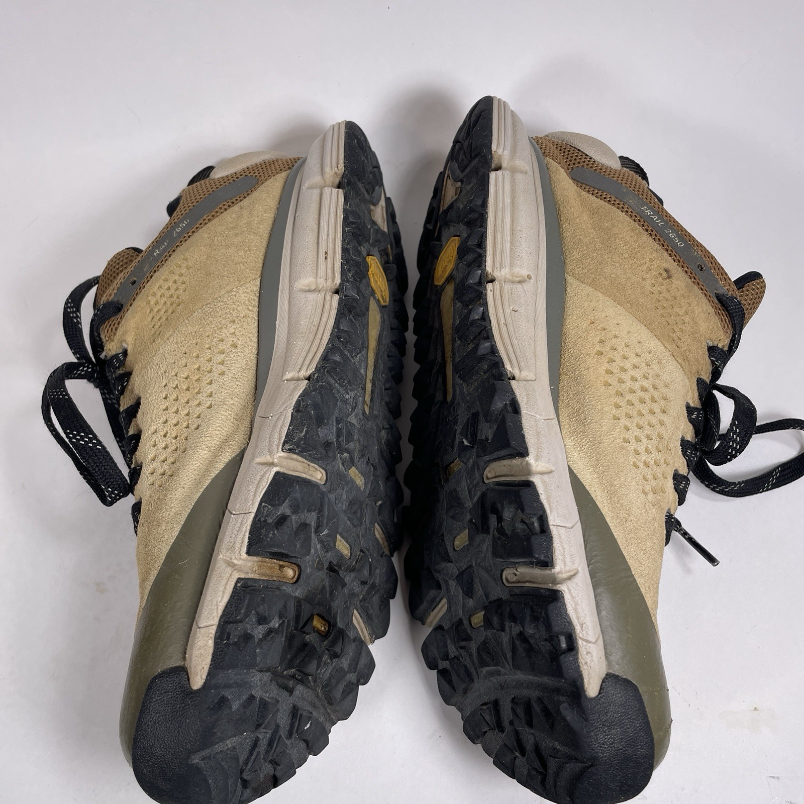 Size 7 – Danner Trail 2650 Gore-Tex Hiking Shoes Prairie Sand Gray GTX Womens