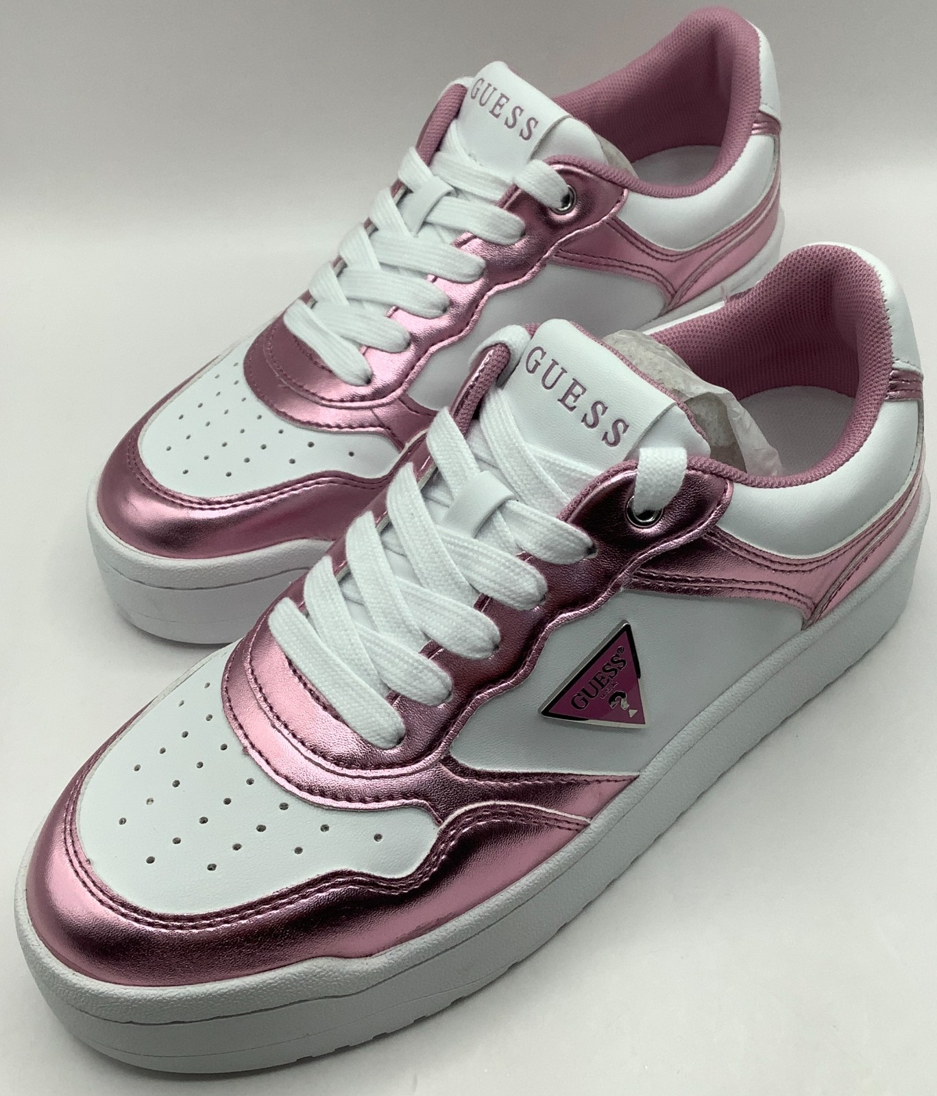 Guess Women’s Size 9.5 M, Miram Sneaker, White/Pink 143