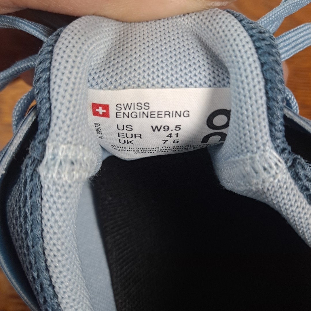 On Cloud Women’s Cloudswift Shoes Size 9.5 Blue Lake Sky Running Walking