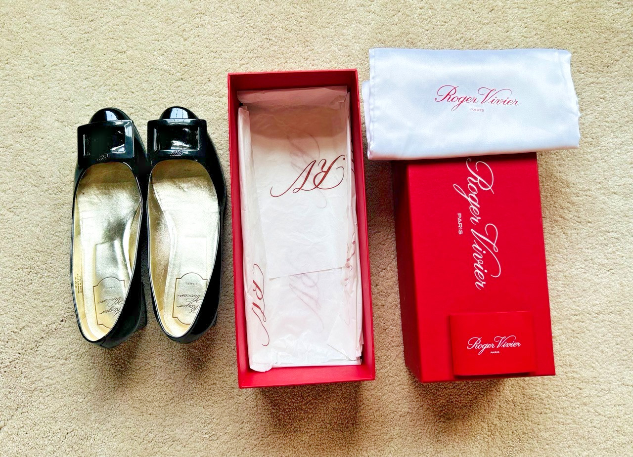 Roger Vivier – Belle de Nuit pumps 39.5