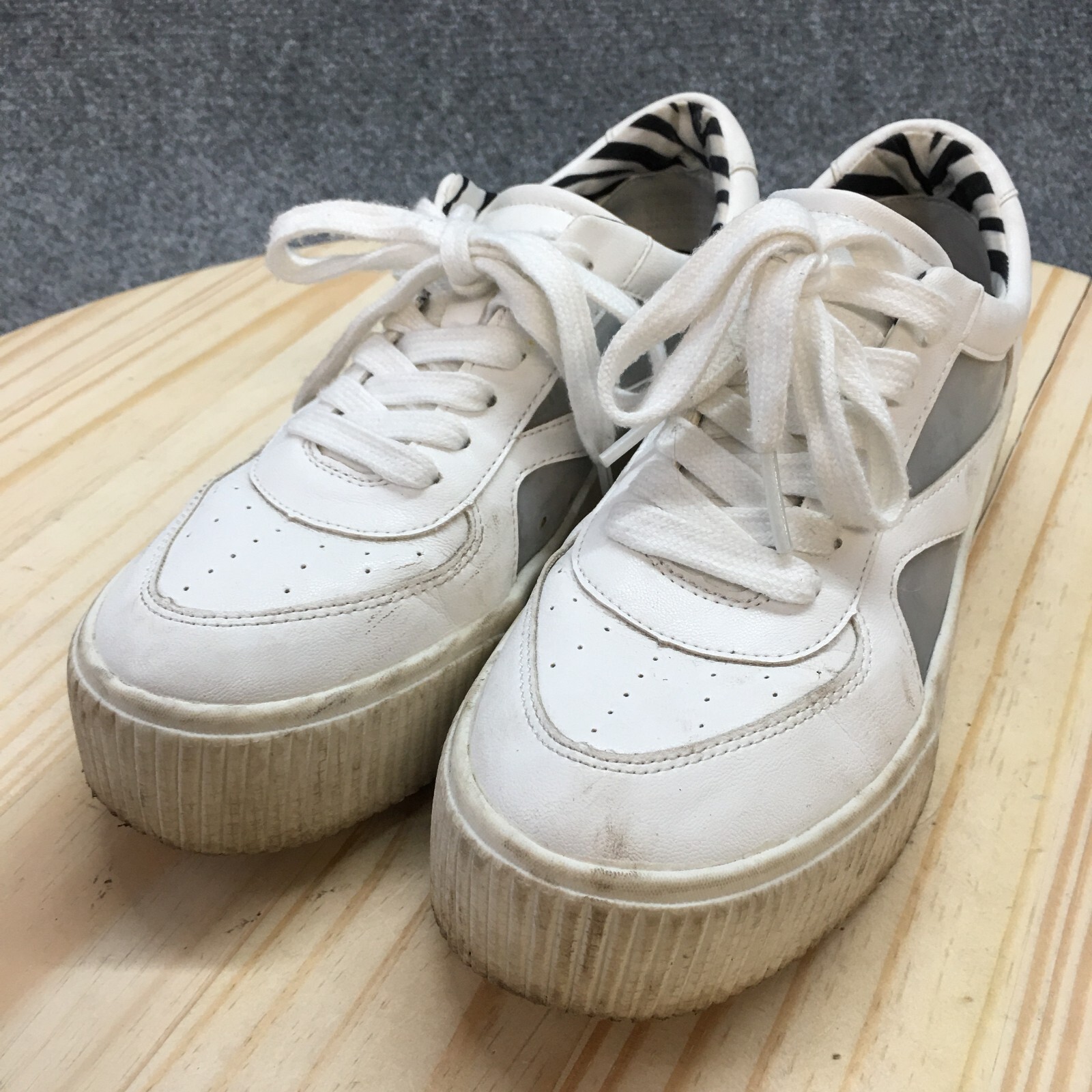 Mix No. 6 Shoes Womens 7.5 M Emmalyn Platform Sneakers White Faux Leather Casual