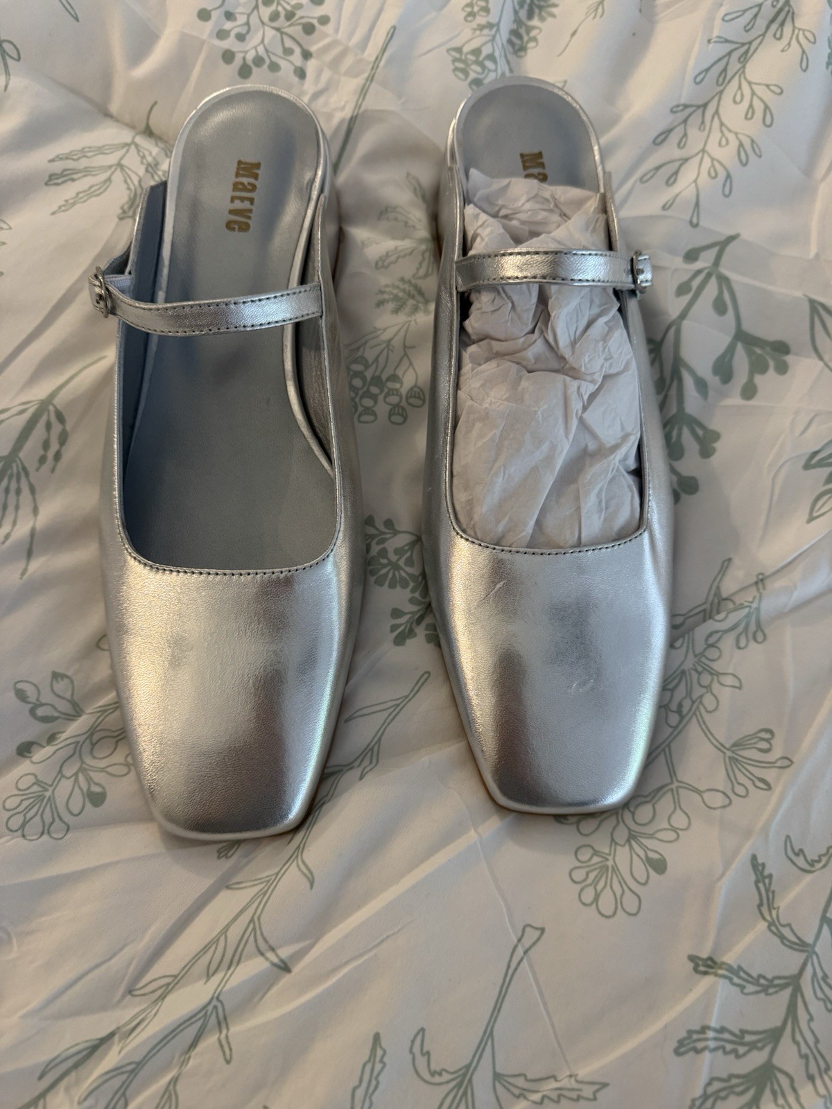Maeve by Anthropology Women’s Silver Slip On 39 Made In Portugal New