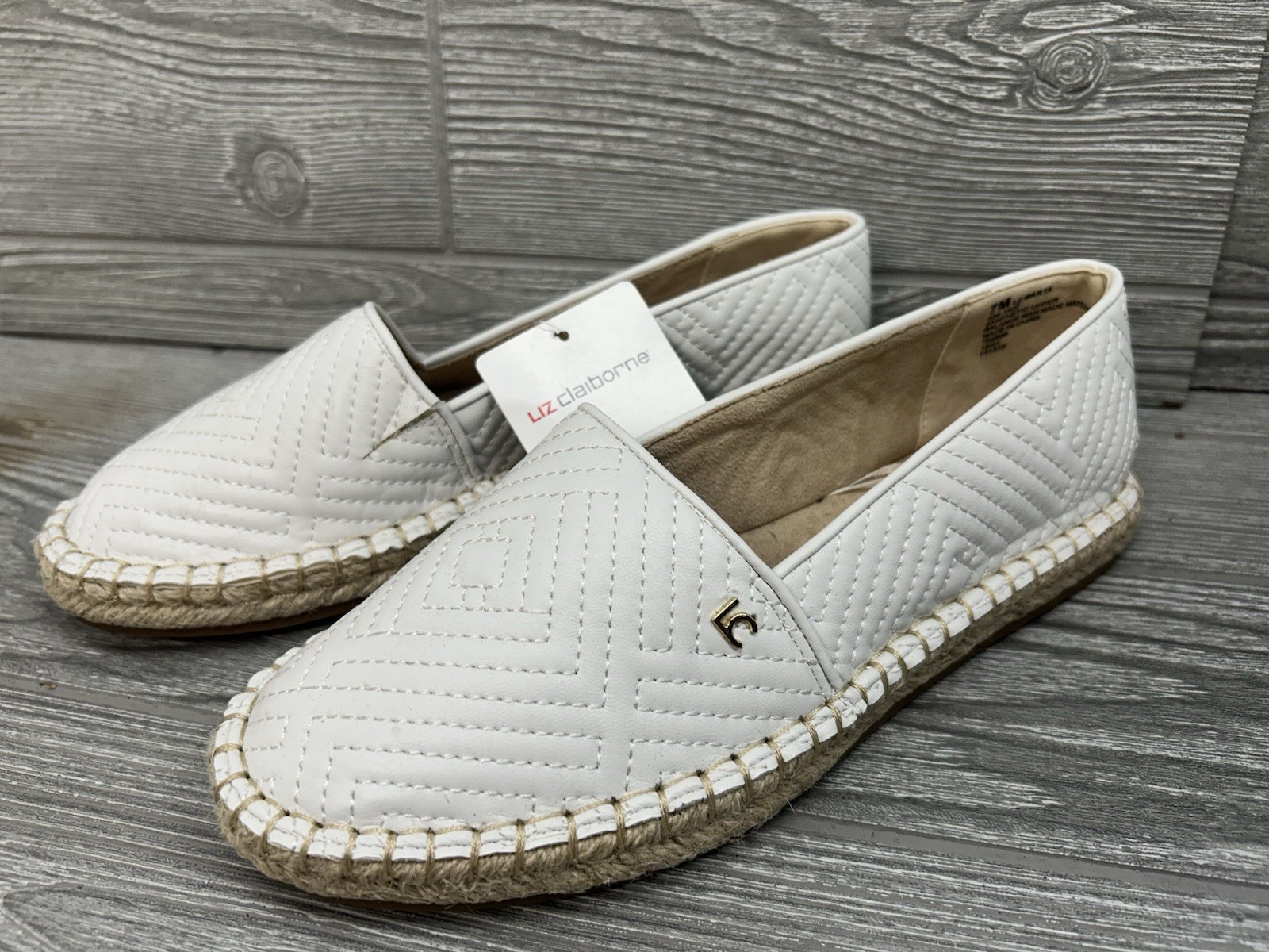 Liz Claiborne Marta Women’s White Slip On Espadrille Flats Size 7 M Quilted NWT
