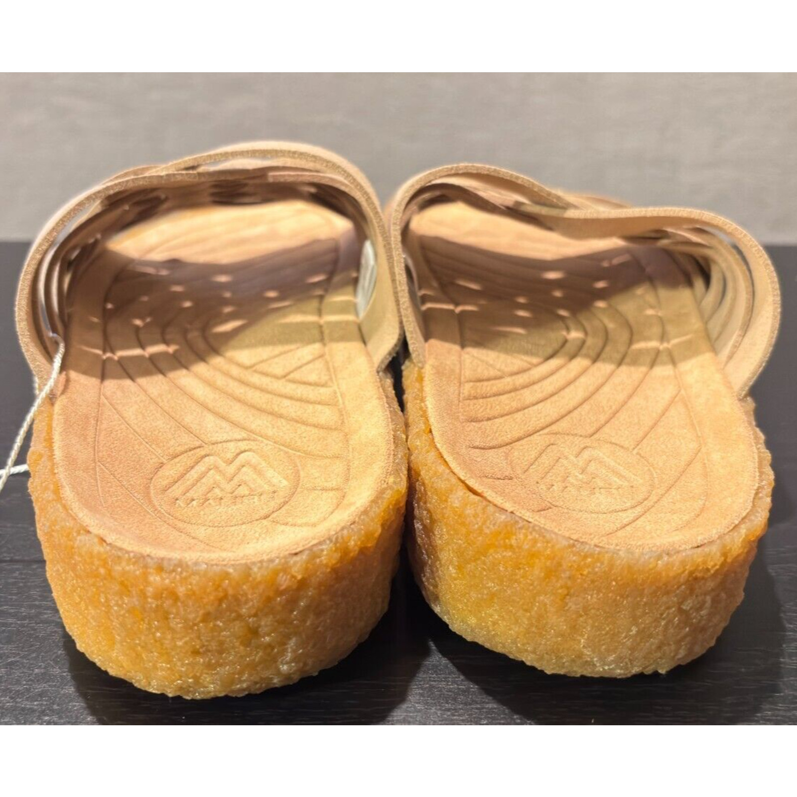 MALIBU SANDALS Zuma Vegan Suede Rubber Beige Women’s Size 7 Men’s 5