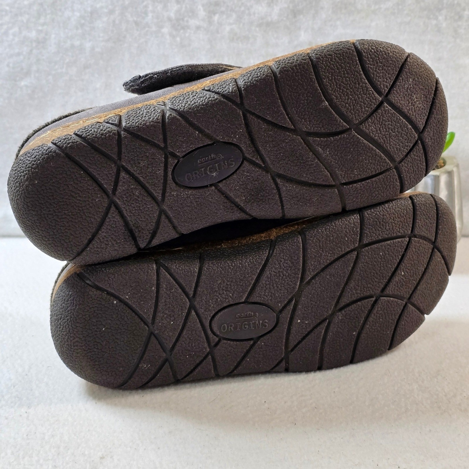 Earth Origins Essential Ezzy Clogs Grey Brick Faux Fur Lined Comfort Shoes
