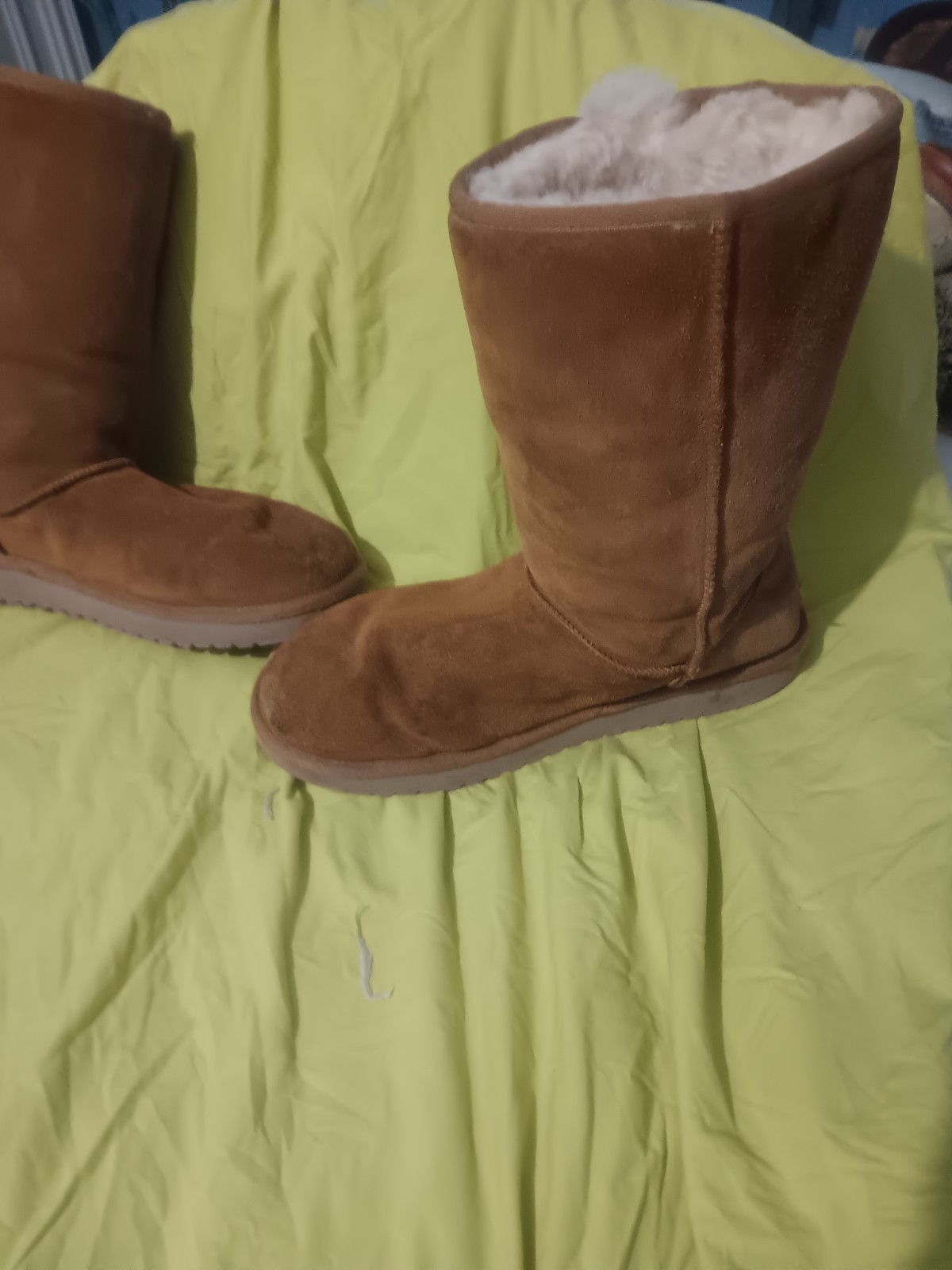 Koolaburra by UGG Victoria Tall Brown Suede Knee High Bow Faux Fur Boots 10