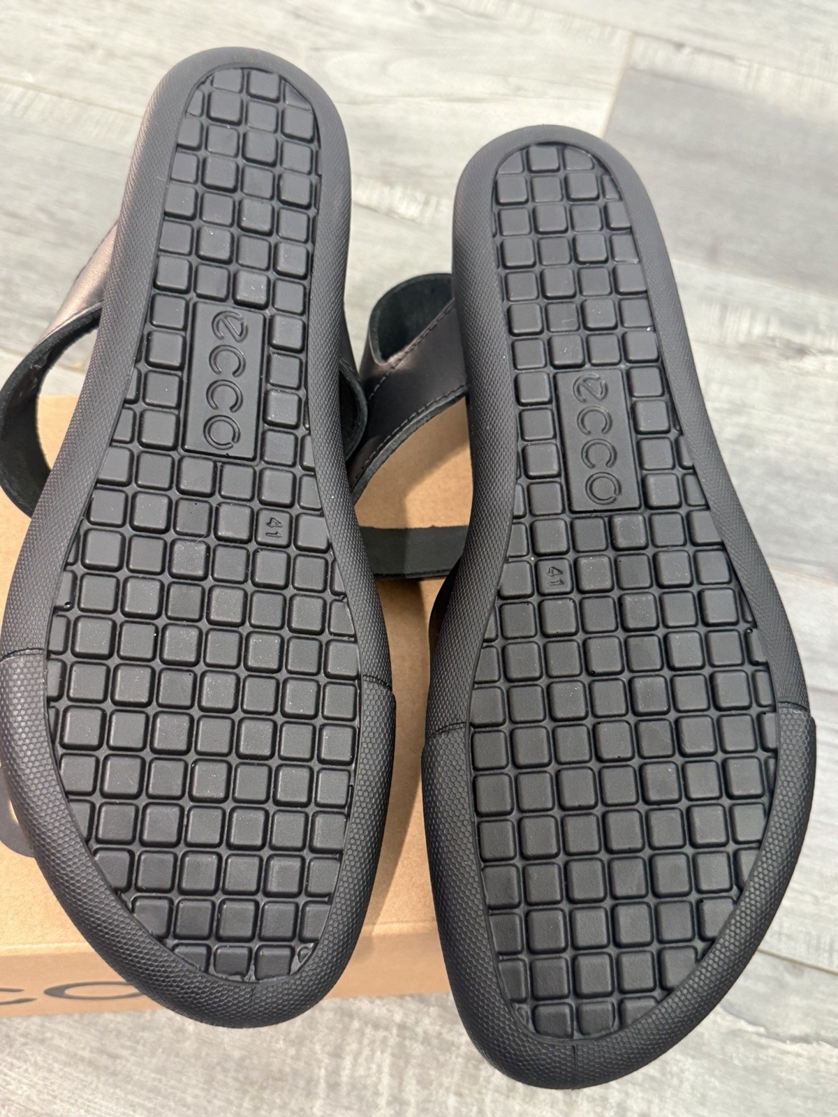 ECCO Samara NWB Black Leather Comfort Sandals Women’s US 10-10.5 EU 41