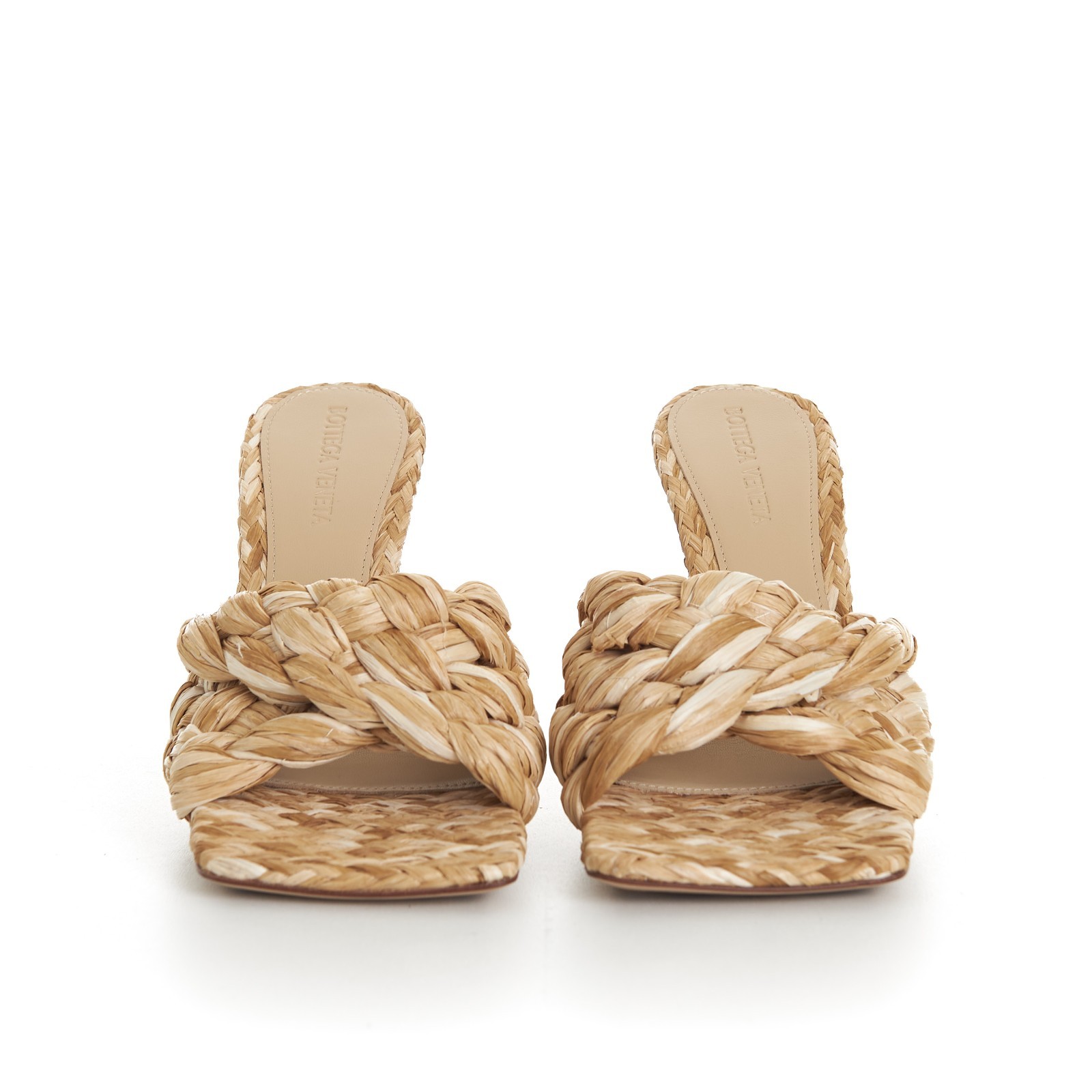 BOTTEGA VENETA 1050$ Raffia Mule Sandal – Square Toe, Macadamia