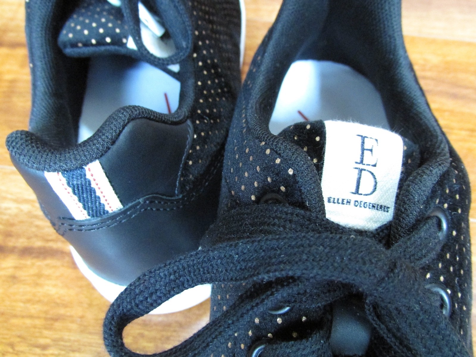 NEW ED Ellen DeGeneres Chapala Sneakers WOMENS 5.5 Black & Gold Dot Velvet $98.