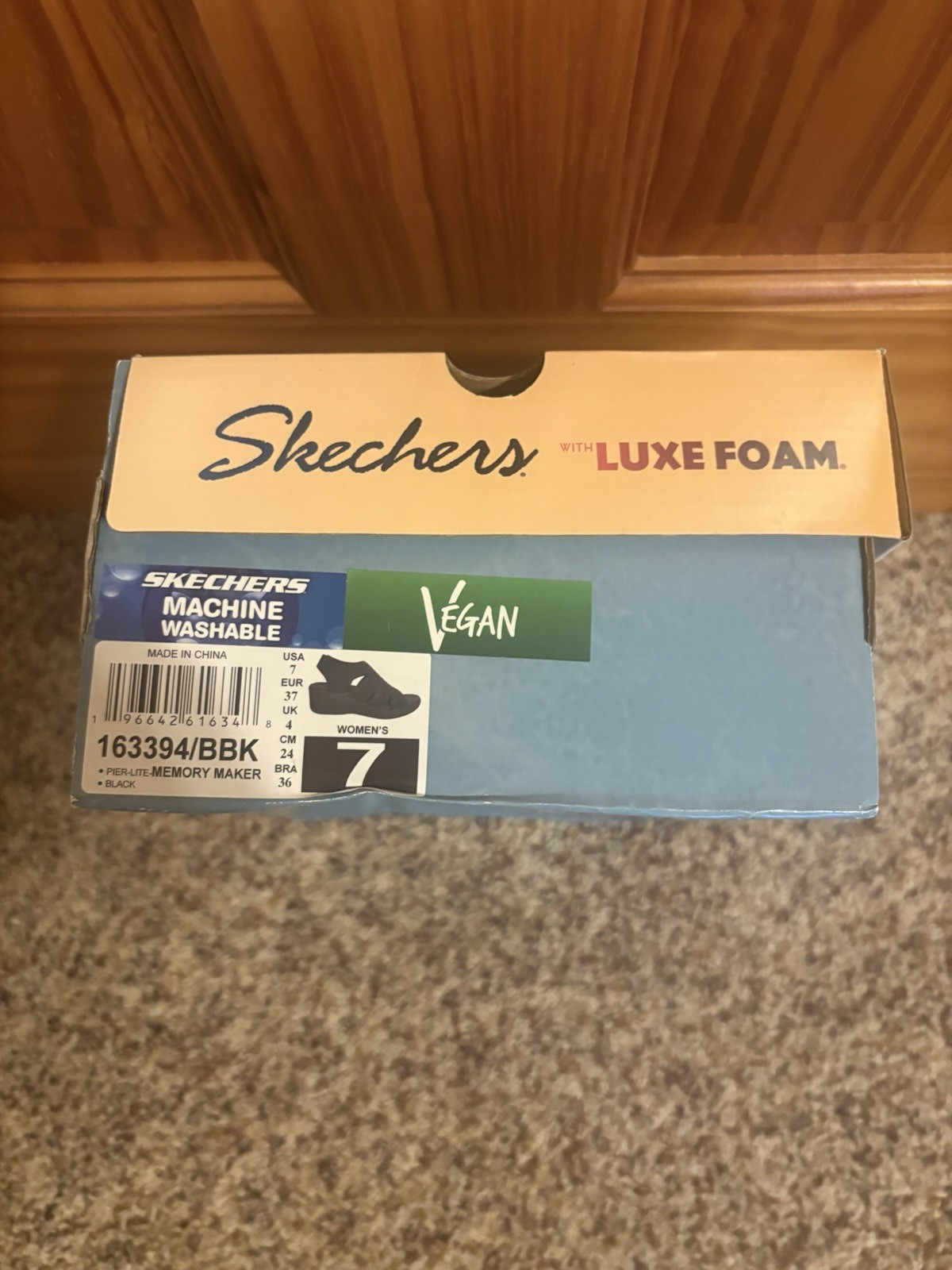 Skechers Pier-Lite Memory Maker Vegan Sandals 7 M B BOX Excellent Cond. Black