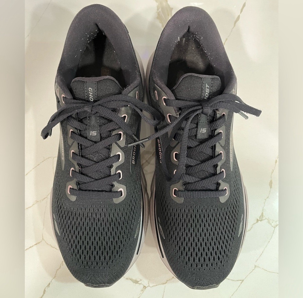 Brooks Ghost 15 Running Shoes. Women’s Size 10.5 Color Black Rose Gold