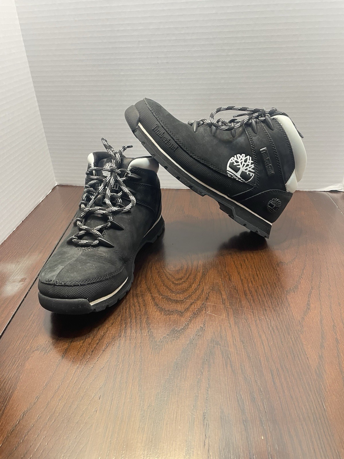Timberland Euro Sprint Mid Hiker Boot A1R39 Women’s Size 8 Black White Trim