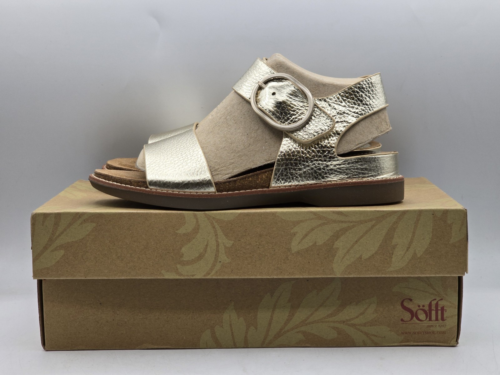NIB Sofft Women’s Bali Platino Sandal – Size 6.5M