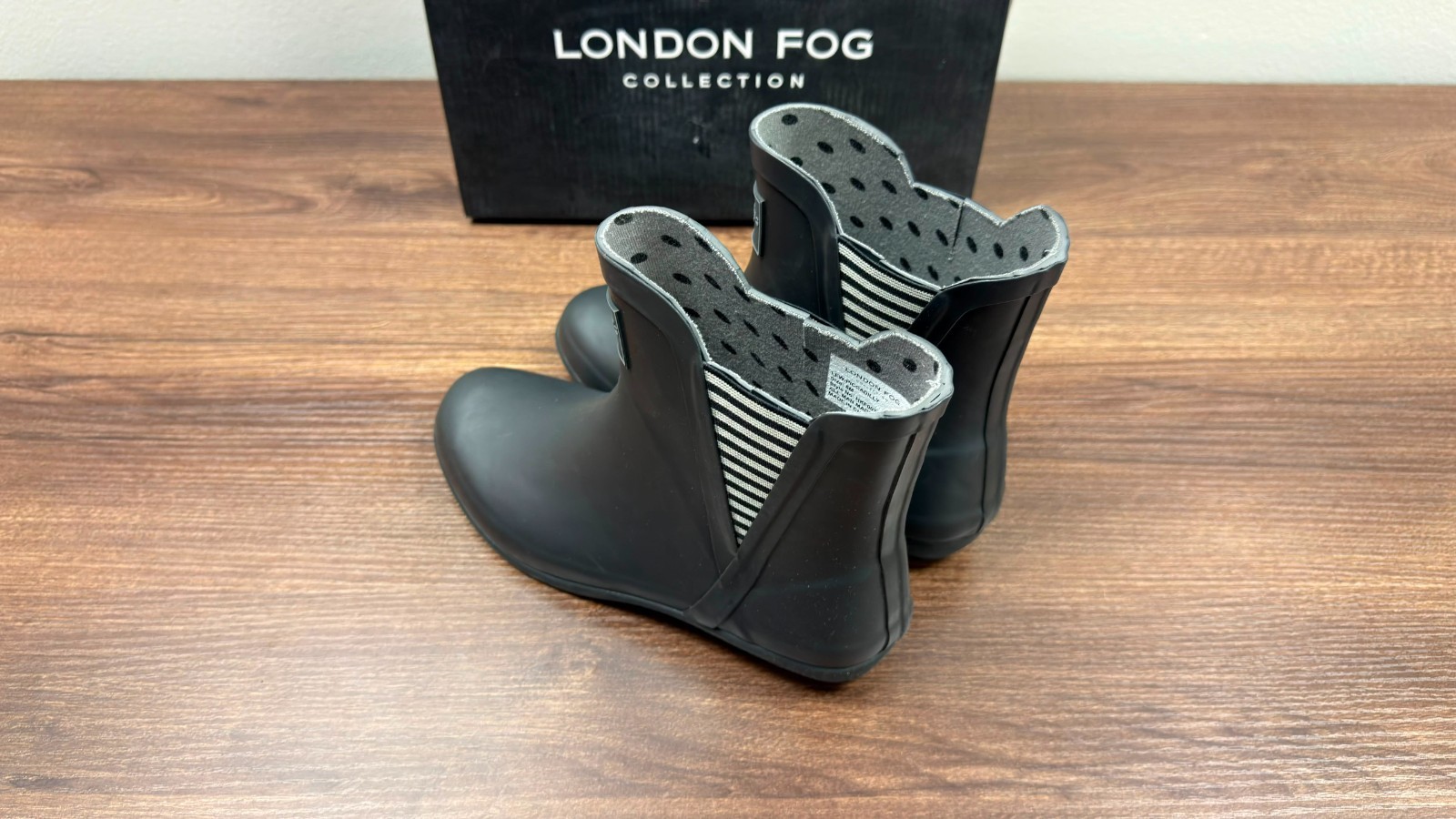 London Fog Piccadilly Women Black Waterproof Boots Size 11M New Box
