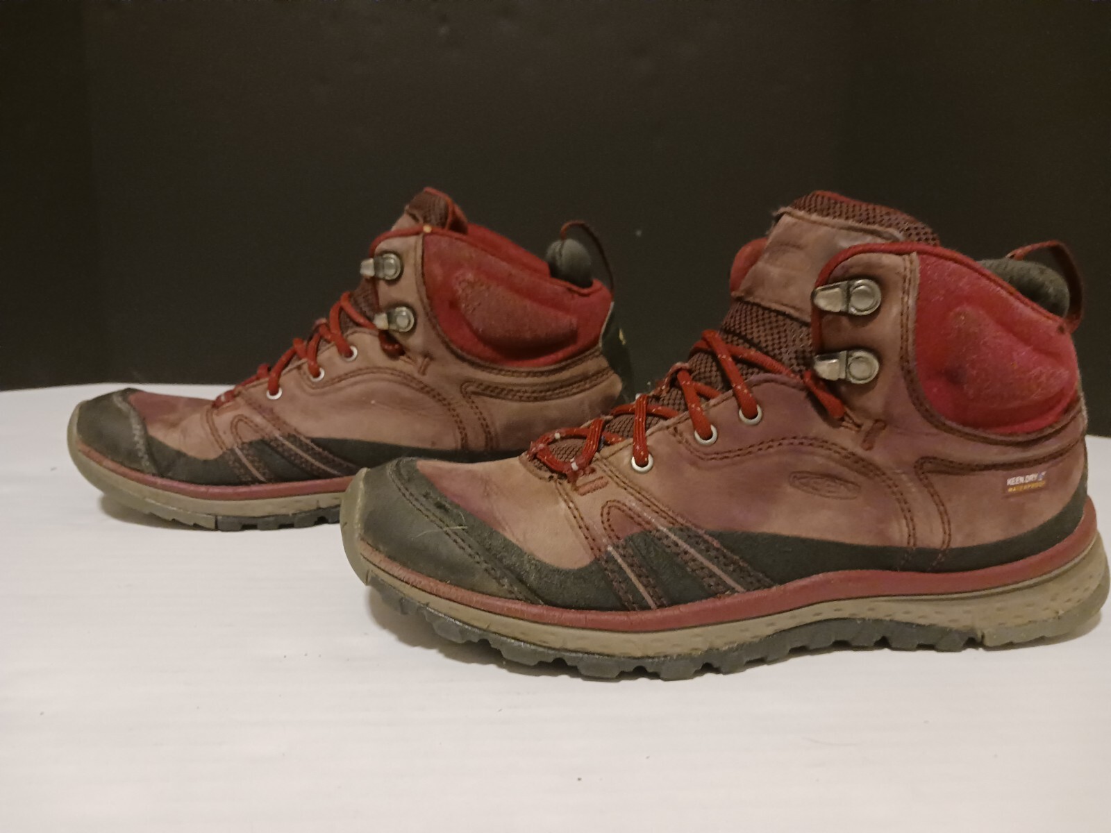 Keen Terradora Mid Leather Hiking Boots Womens 9.5 Pink Maroon Red Waterproof