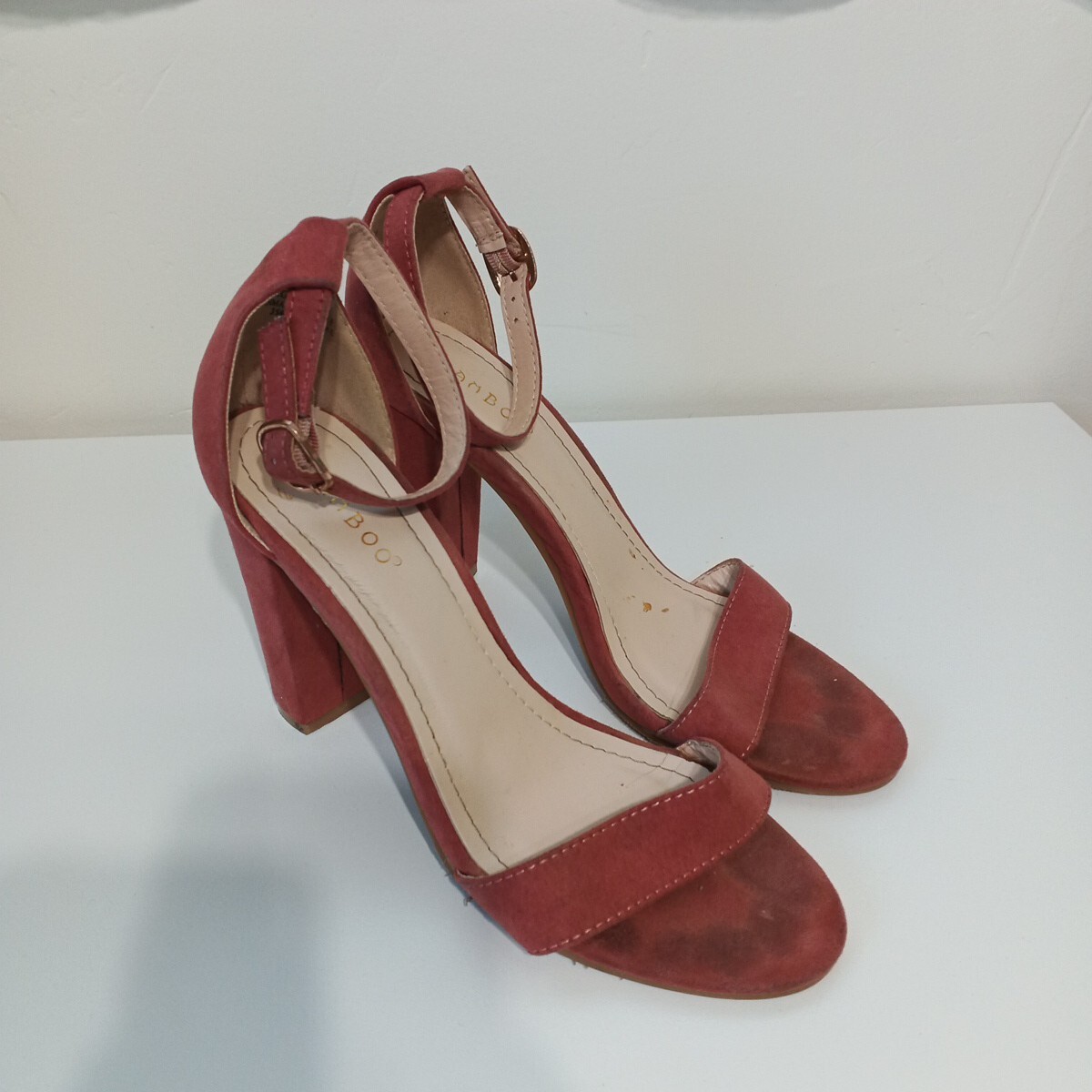 BAMBOO Ankle Strap 4″ Heels Rose Suede Size 7.5