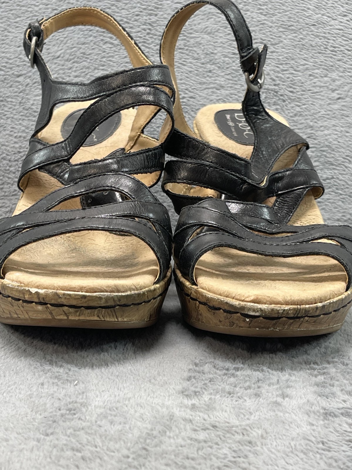 B.o.c Sandals Womens Size 9 Black Faux Leather Strappy Wedge Platform C67403