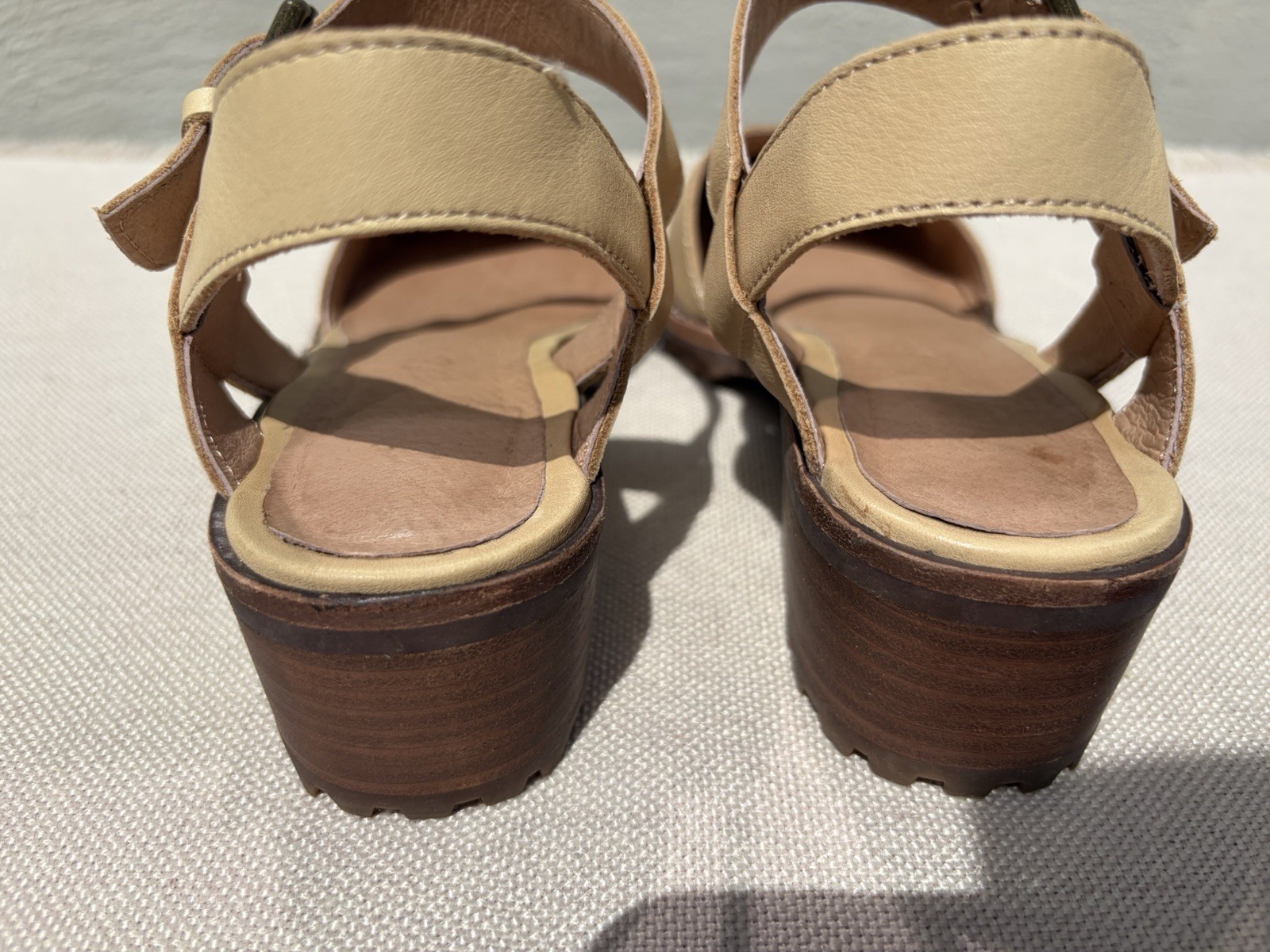 Madewell Claudie Lugsole Mary Jane Heels US 6.5 Beige Leather EUC