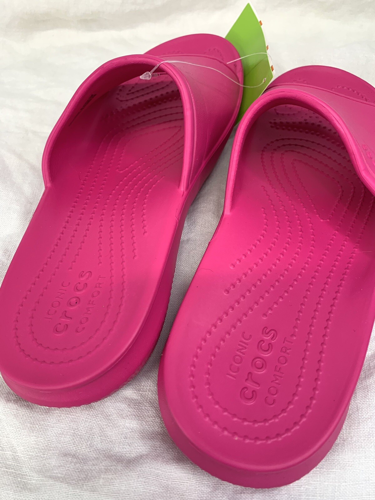 Crocs Classic Slide Sandals Candy Pink Size M6/ W8 Standard Fit NWT