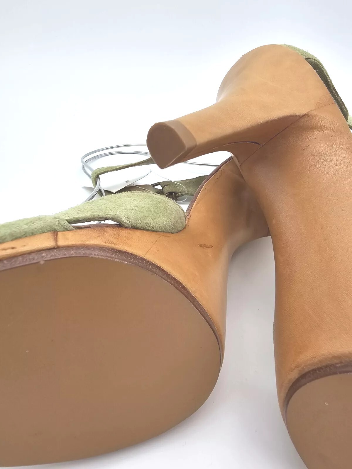 MICHAEL KORS Women’s ALL LEATHER Pear Green Suede Sandal Heels 9.5 Fits 9 NWT 🍐