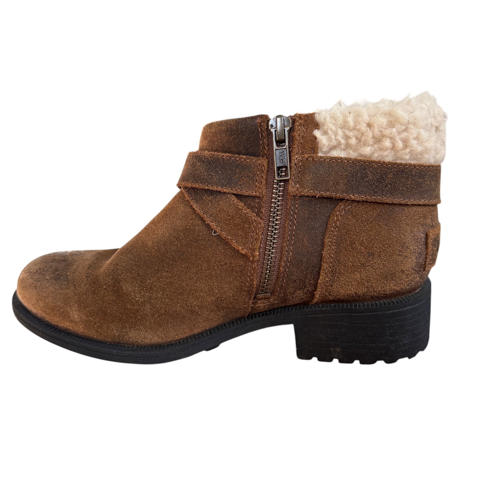 UGG Benson II waterproof ankle boot in brown leather buckle strap curly wool 6.5