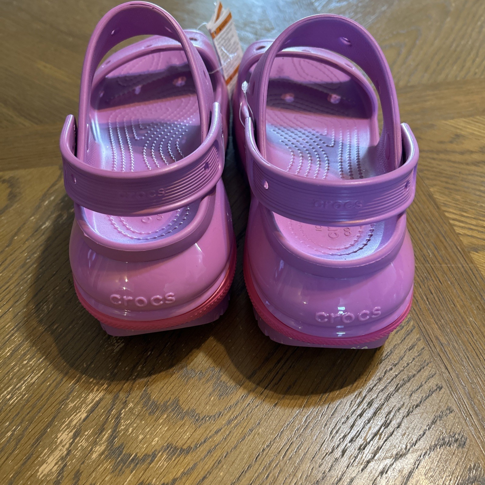 Crocs Classic Mega Crush Sandal Women’s 10 Mens 8 High Platform Bubble Pink