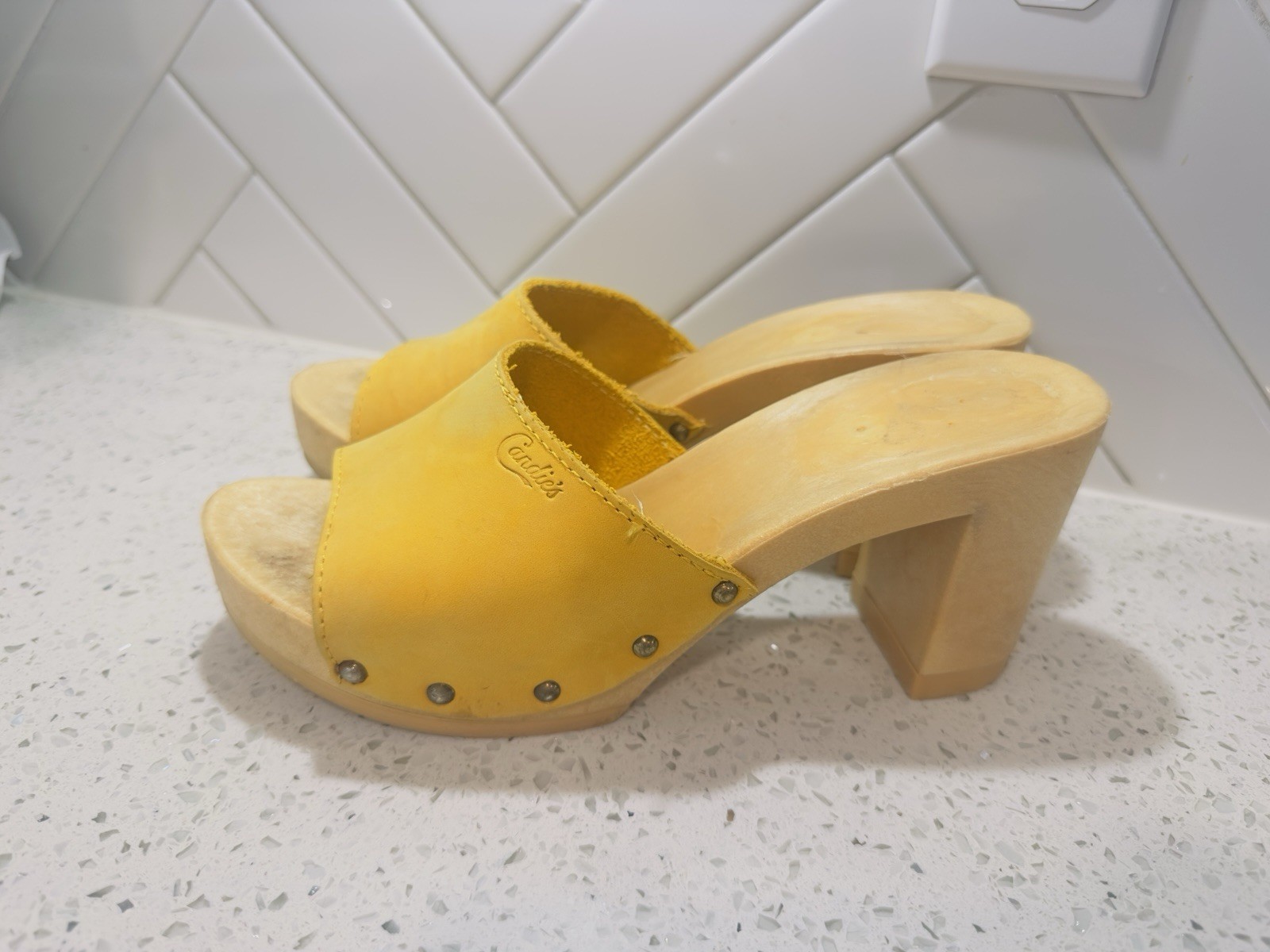 Vintage 1980s Candies Original Sandals High Heels Slides Yellow Golden 8 / 39