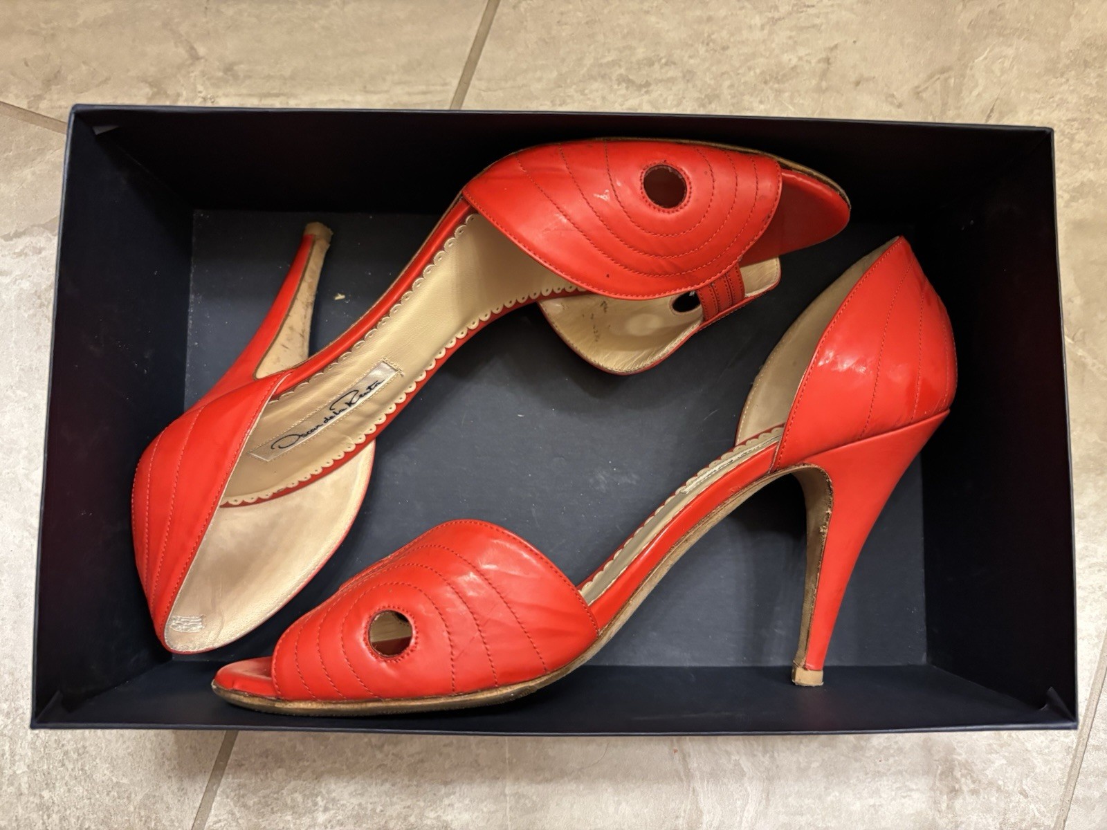 Oscar de la Renta Women’s Red Leather D’Orsay Peep Toe Stiletto EU40 US9