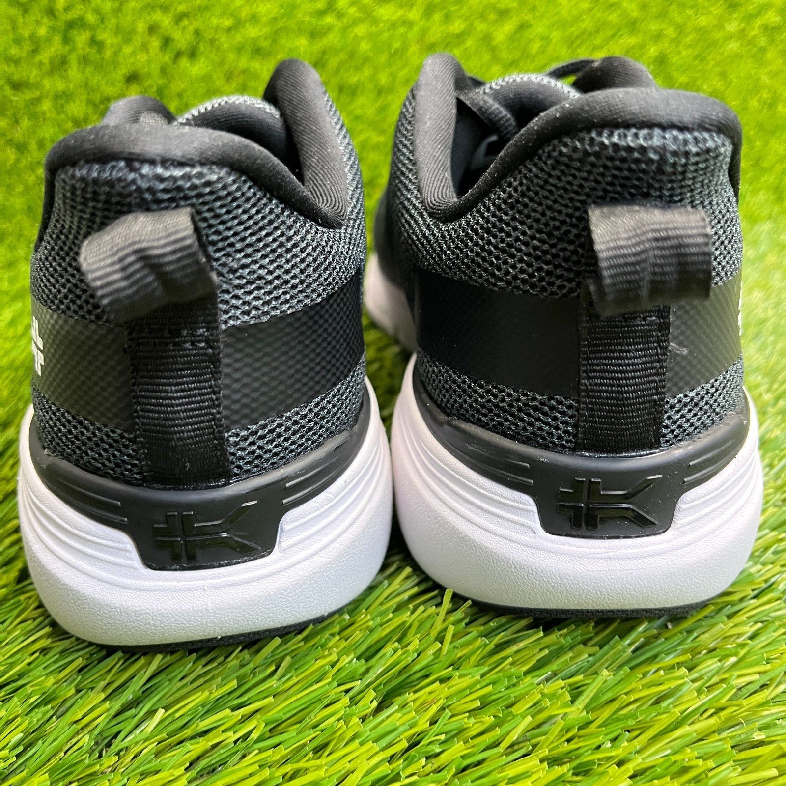 Kuru Flex Via Womens Size 7.5D Black Gray White Athletic Running Shoes Sneakers