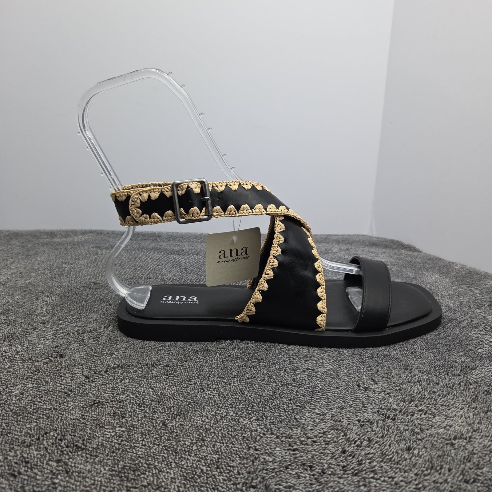 A.N.A Womens 9.5 Strappy Flat Sandals Black Tan Walking Comfort Casual Summer