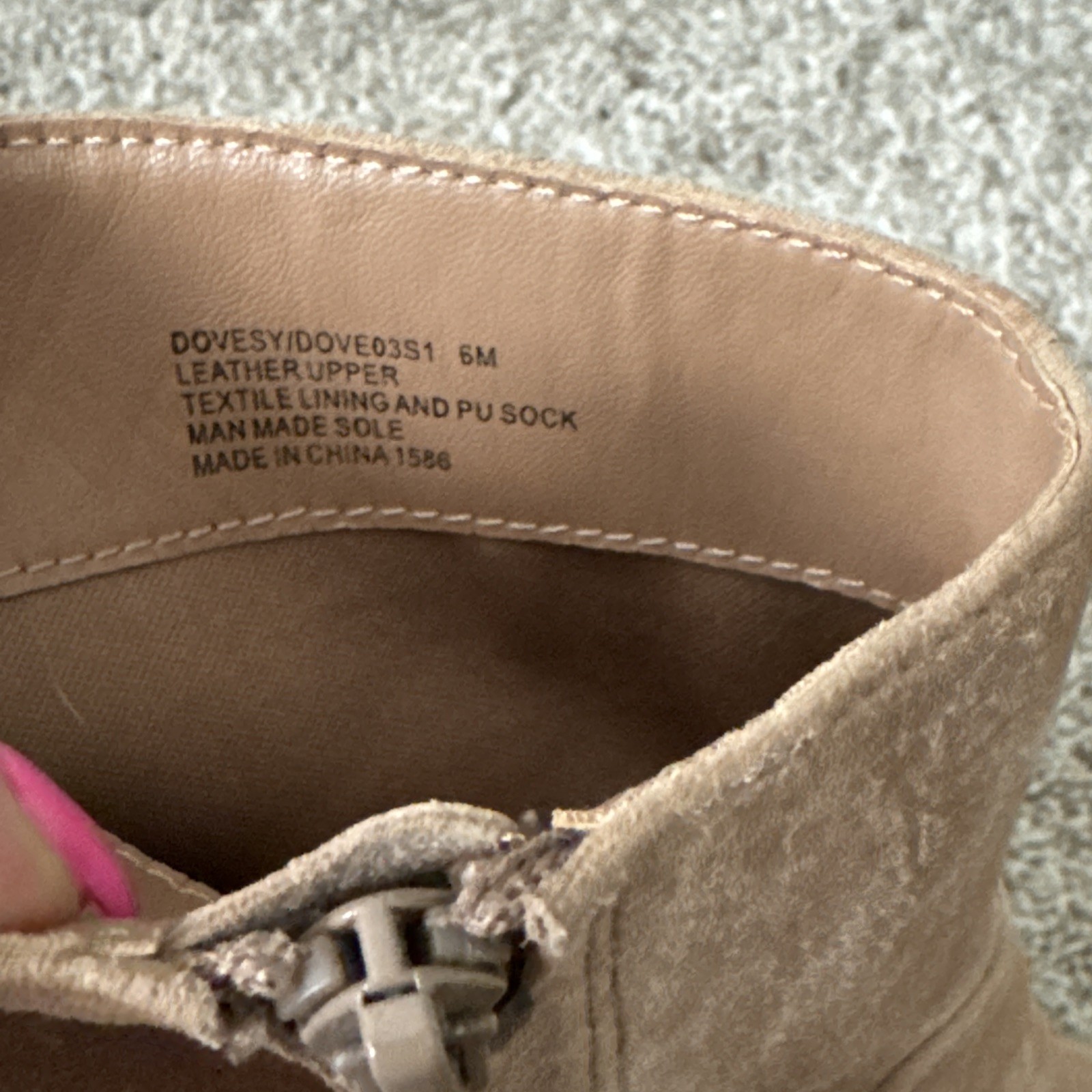 Steve Madden Women’s Boot Suede size 6M Dovesy
