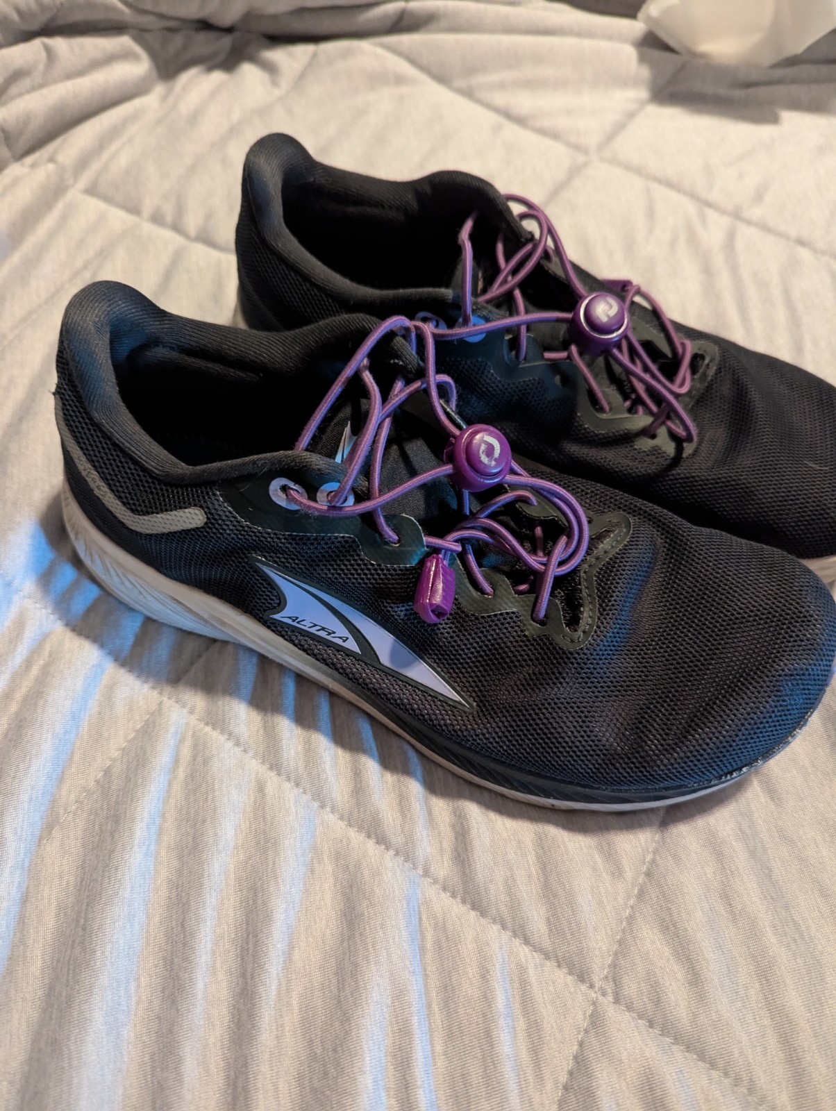 Altra Escalante 3 Women’s Running Shoes with lock laces – Size 8.5