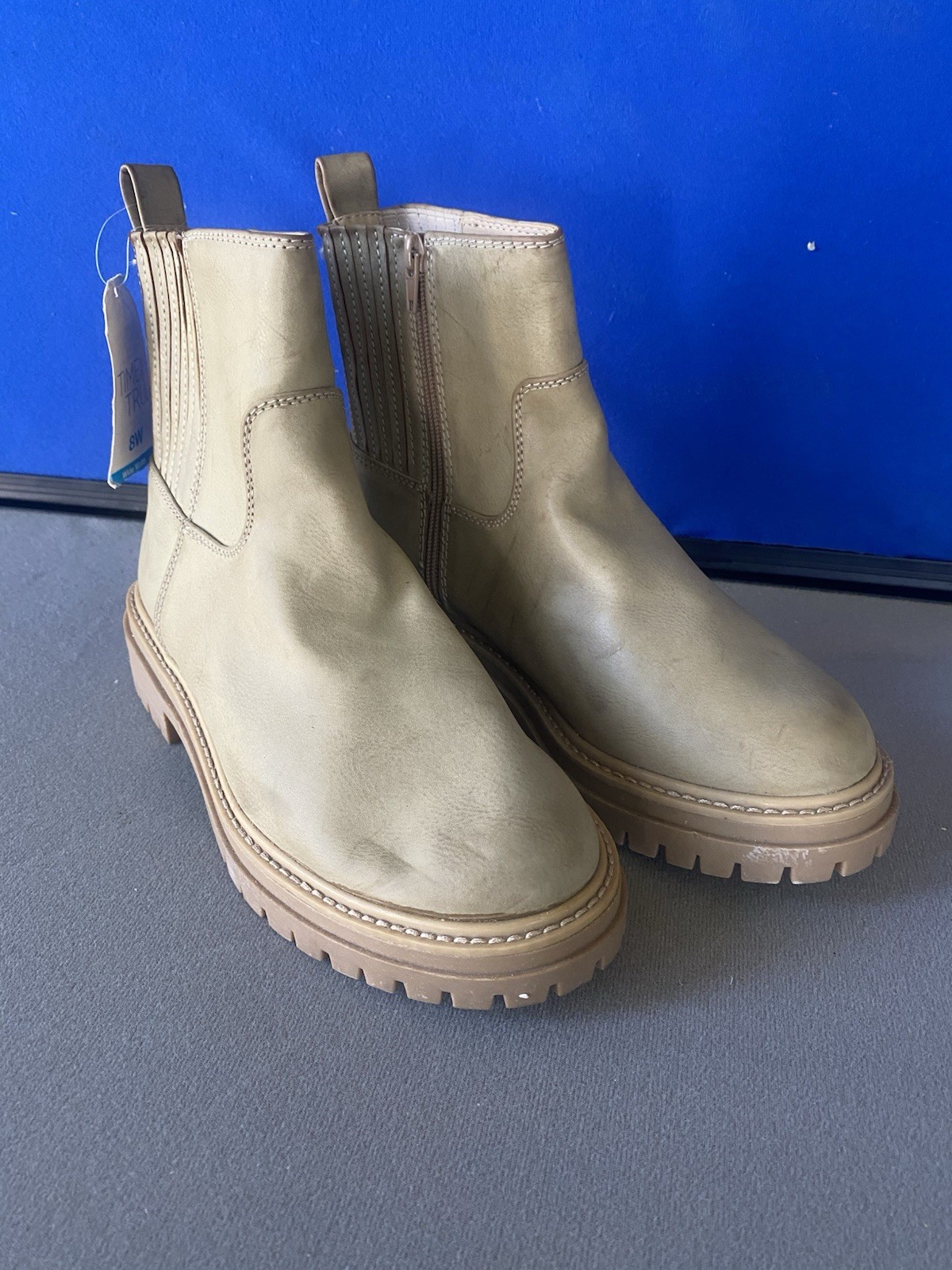 Brand New with Tags – Time and Tru Lug Chelsea Boots – Khaki – Wide Width