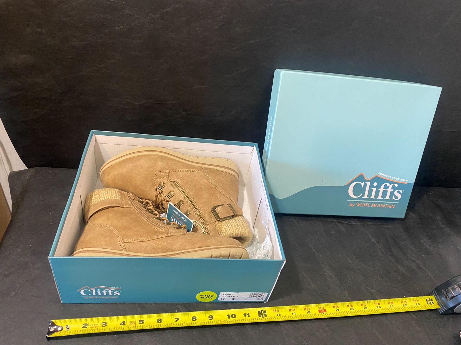 Cliffs by White Mountain Hearty Brown Boots Size 8.5W 8 1/2 W Boot pair new