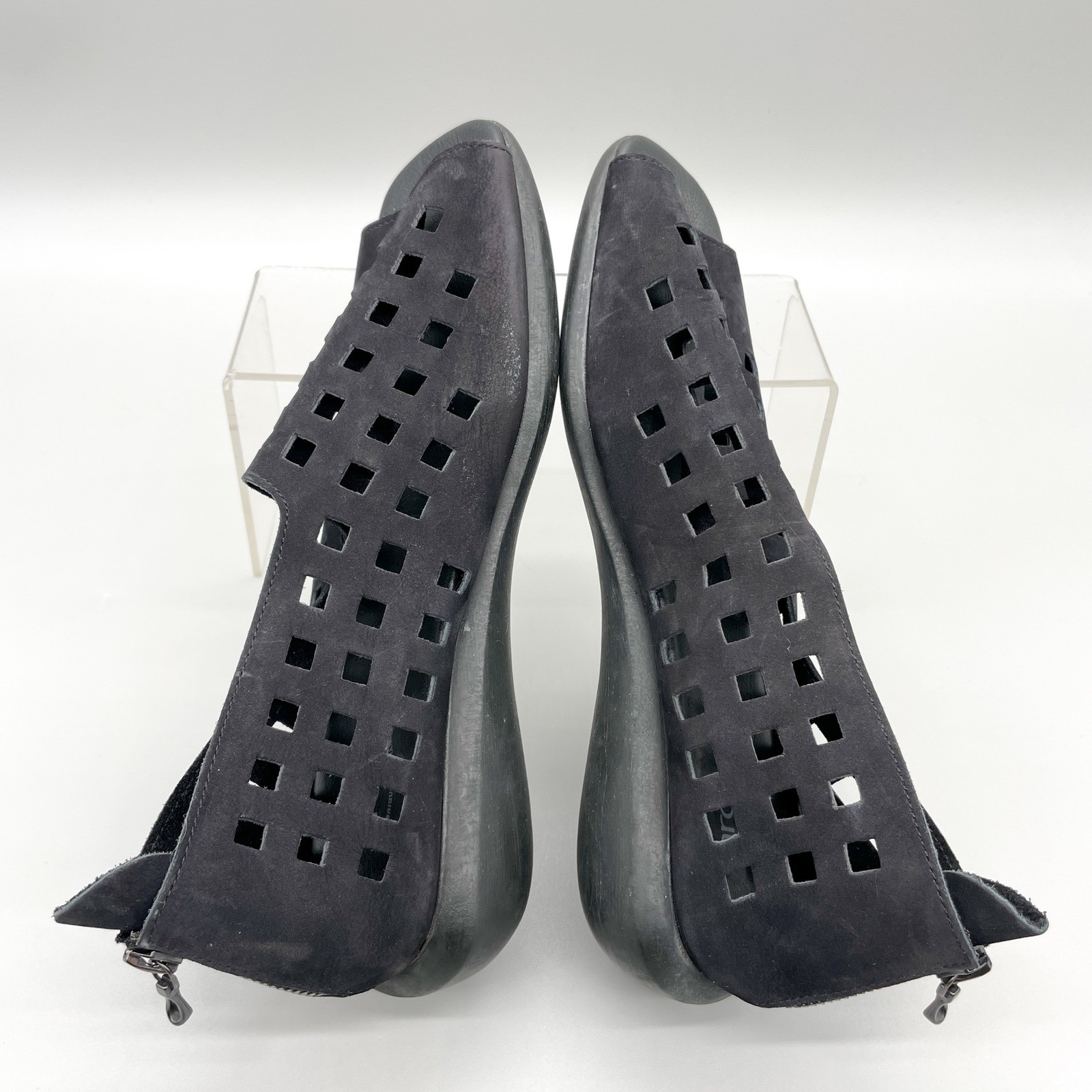 Arche Drick Womens 40 Black Nubuck Leather Perforated Laser Cut Sandas Zip Wedge
