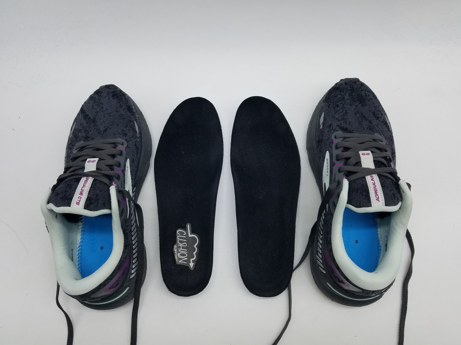 Brooks Adrenaline GTS 23 Women’s Size 6.5 D (Wide) Running Shoes *See desc