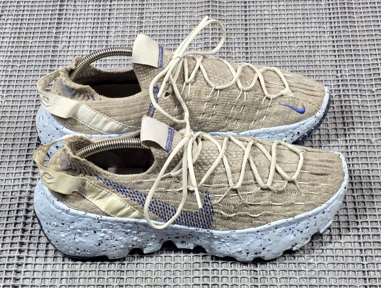 Nike Space Hippie 04 Womens 11.5 Beige Multicolor Athletic Sneakers Shoe CD3476