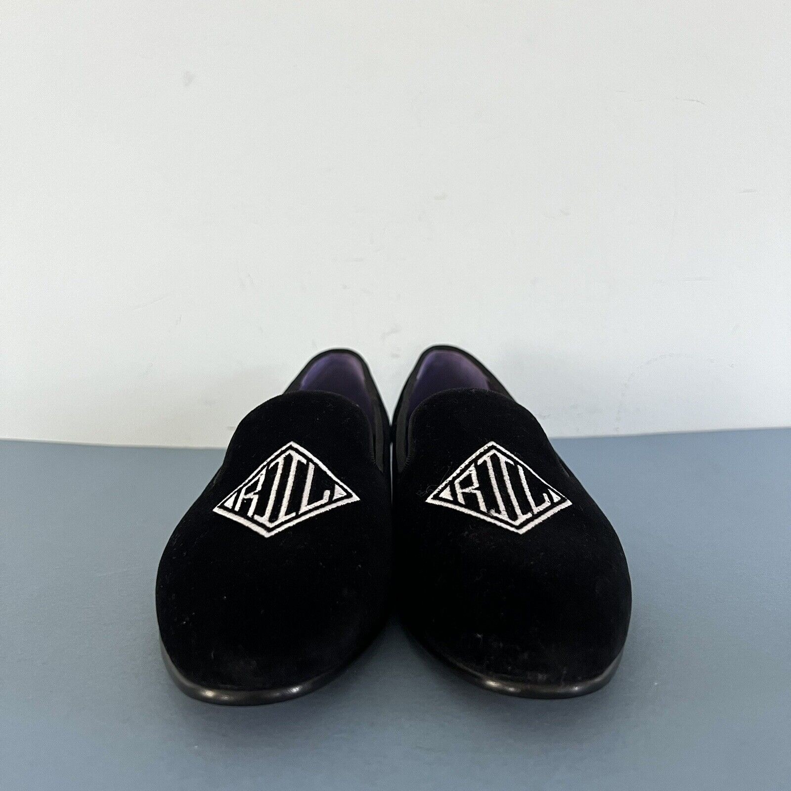 Ralph Lauren Purple Label Alonzo Monogram Bullion Black Velvet Slipper Size 37 B