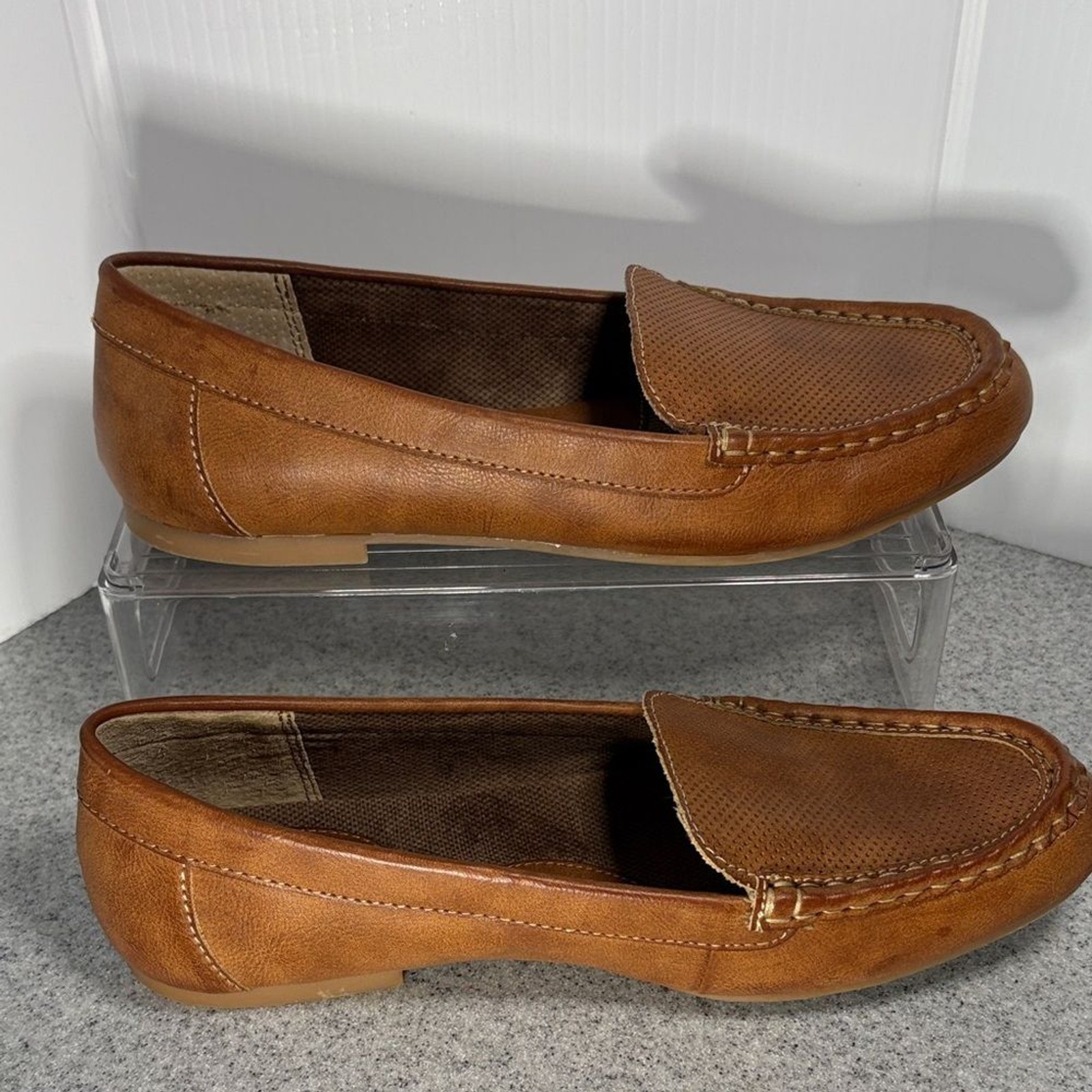 BOC size 10‎ Elegant Tan Leather Loafers for Women. Fc3