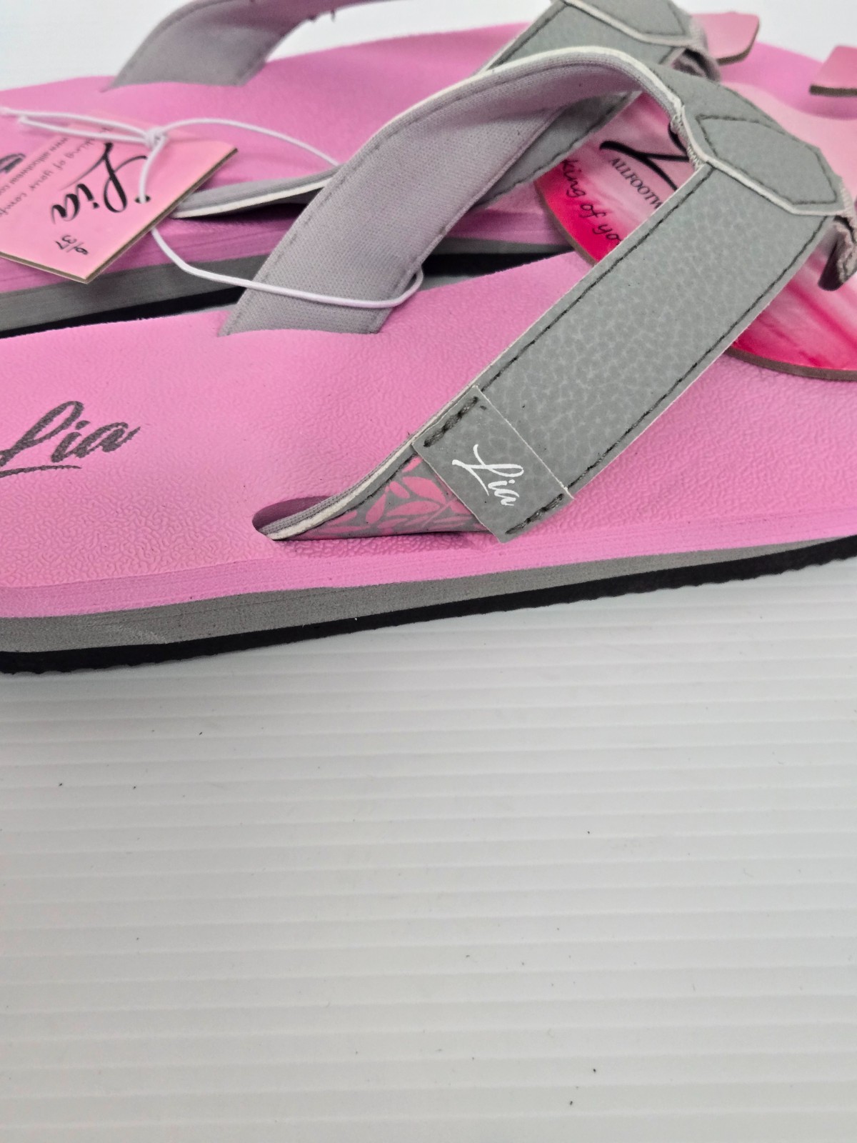 New Lia Flip Flops Women’s LS716W