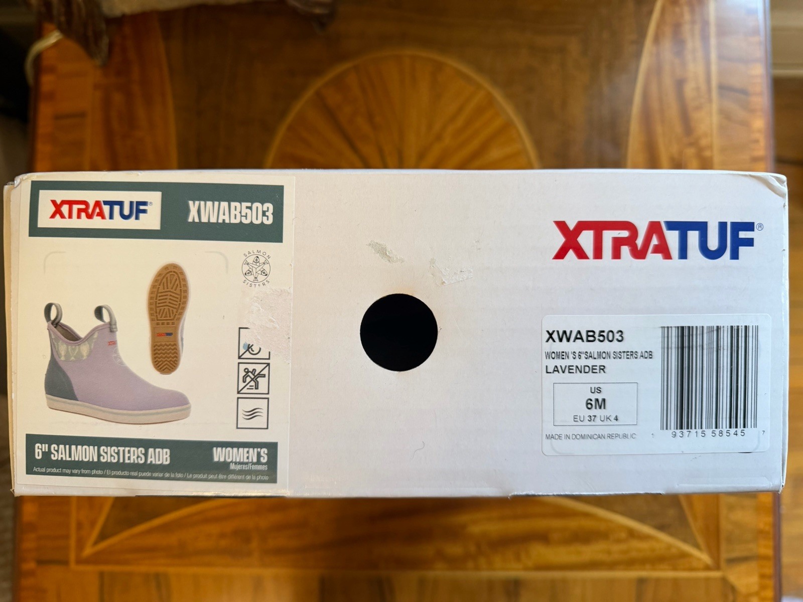 New in box – XtraTuf Salmon Sisters lavender ankle boots – size 6