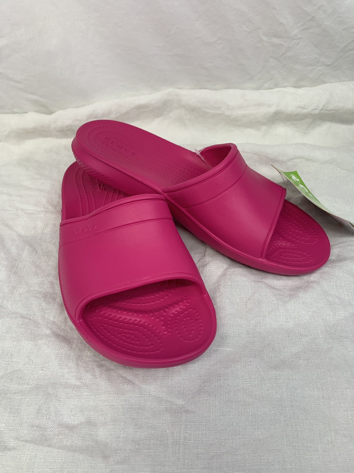 Crocs Classic Slide Sandals Candy Pink Size M6/ W8 Standard Fit NWT