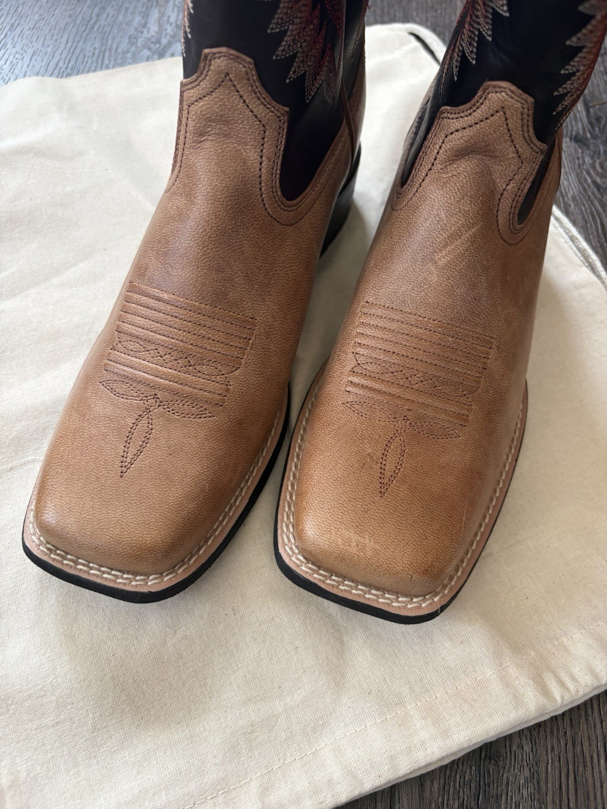 Ariat Women’s Boots Size 8B Style 10029637 Leather Boots ATS Excellent Condition