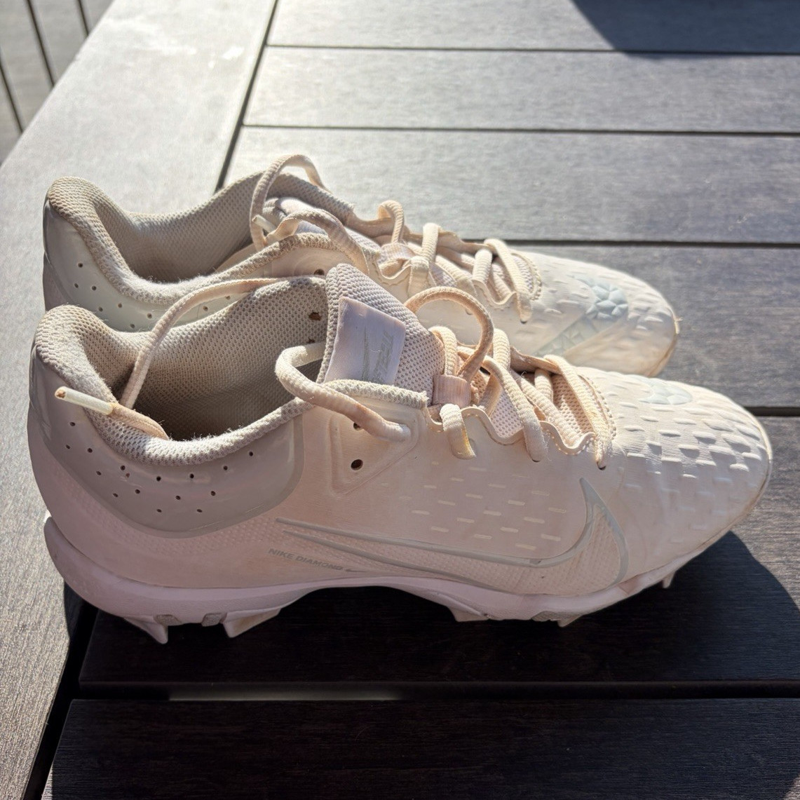 Nike Women’s Softball Cleats White US Size 8 Medium (D, M) CZ5918-100