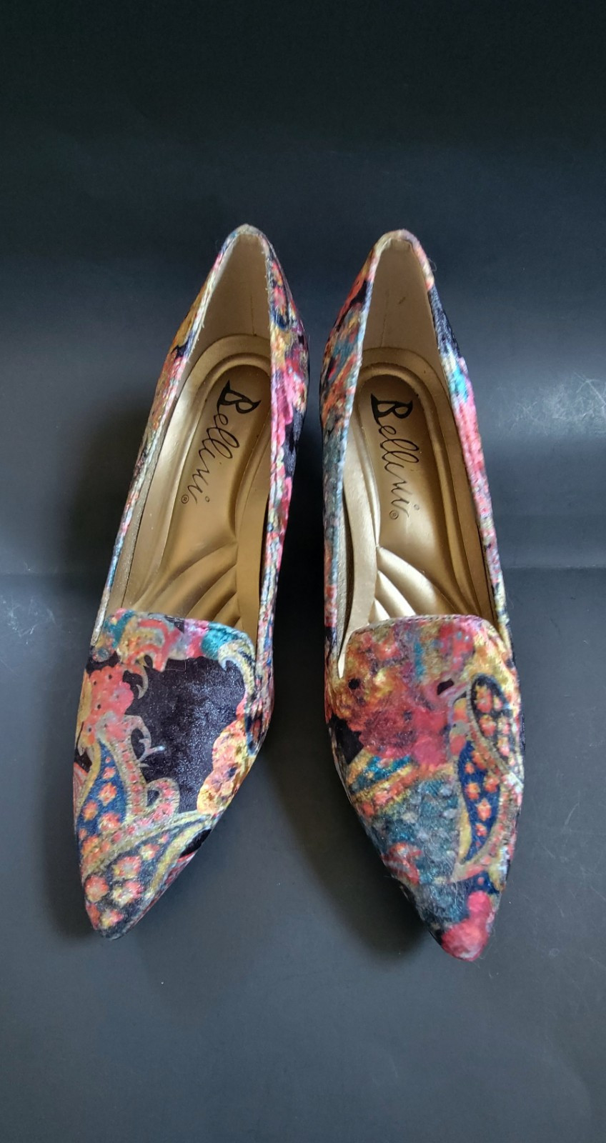 Bellini Women’s Bobcat Multi-colored Velvet Pump Heels Shoes – Sz 8.5